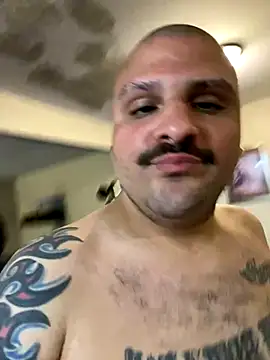 JacksonTheBull online show from November 8, 8:06 am