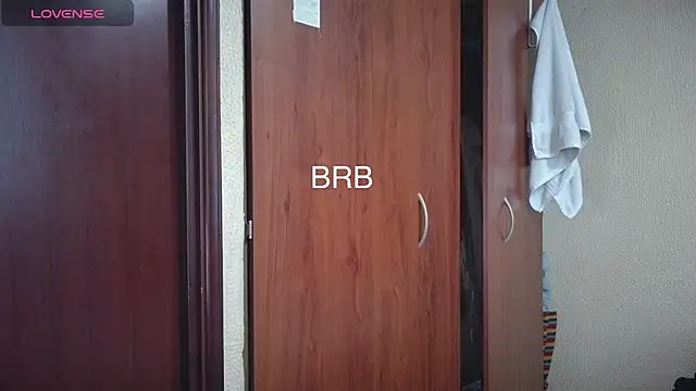 cris2428 online show from March 13, 11:00 pm