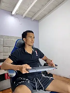 aston xvera online show from September 9, 2:55 am