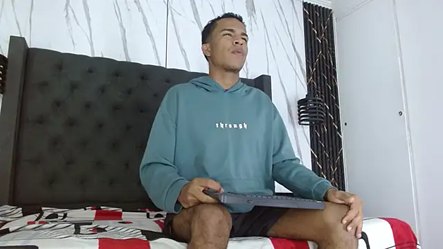 aston xvera online show from October 10, 3:33 am