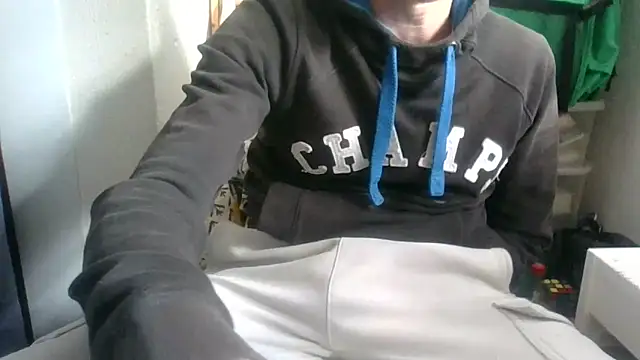 juju78jujuu online show from October 25, 9:33 am