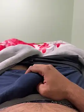 Snapshot of Rocky_Rules chatting on October 8, 3:33 am Rocky Rules online show from October 8, 3:33 am