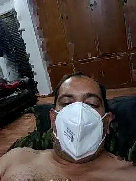 Snapshot of kkkk1882 chatting on October 1, 12:31 pm kkkk1882 online show from October 1, 12:31 pm