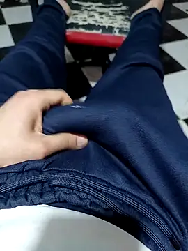 anis3g4 online show from February 24, 12:12 am