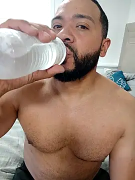 tripping385 online show from September 28, 5:00 pm