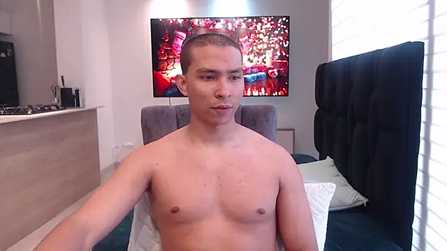 Auron Demon01 online show from December 5, 10:06 pm