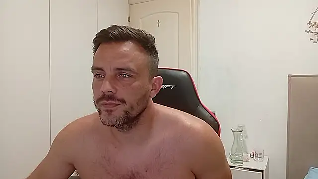 Captianamericablue online show from September 23, 8:52 pm