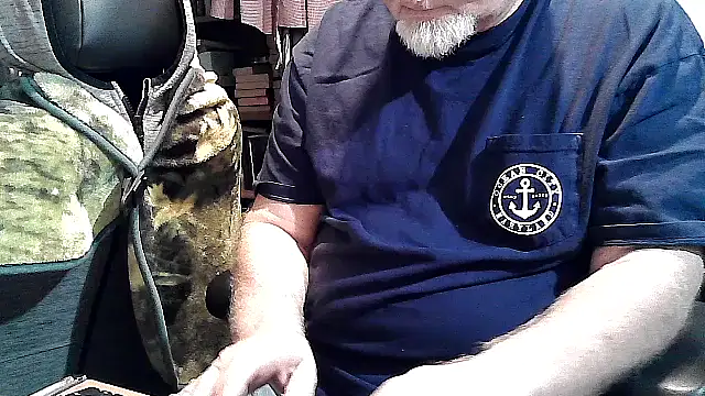 georgew62 online show from September 23, 2:55 am