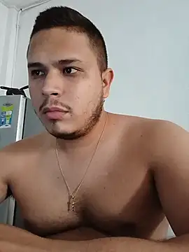 Alexboy022025 online show from November 13, 8:57 pm