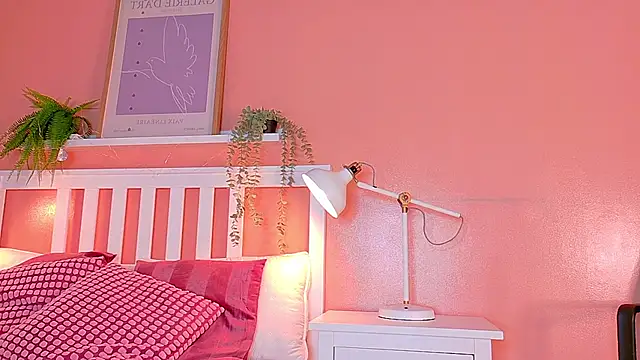 AAronBaker  online show from September 29, 7:43 pm