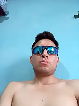 aczinovelez342 online show from October 3, 11:32 pm