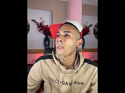 B Wild online show from March 20, 3:43 am