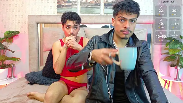 Snapshot of LucayLeo chatting on September 23, 4:23 am LucayLeo online show from September 23, 4:23 am