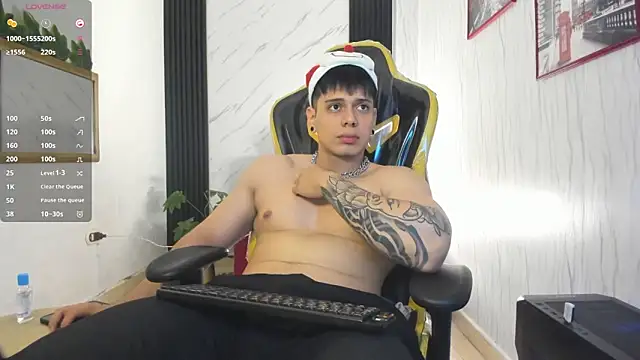 xKevyn online show from December 5, 12:34 pm