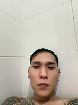 samuelcher online show from April 18, 3:41 am