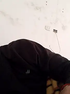 ThiagoFernandezChancay25 online show from September 13, 7:37 pm