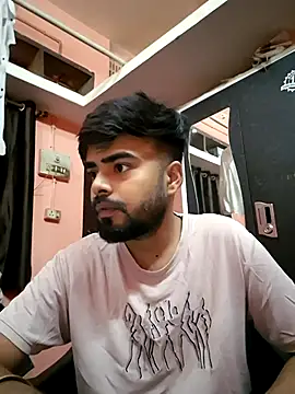 soniriyaa010101 online show from April 12, 2:51 pm