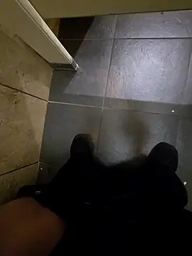 Snapshot of maxelbueno chatting on September 24, 8:51 pm maxelbueno online show from September 24, 8:51 pm