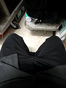 Snapshot of maxelbueno chatting on September 13, 10:00 pm maxelbueno online show from September 13, 10:00 pm