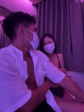 gooodboiii online show from September 26, 2:48 pm