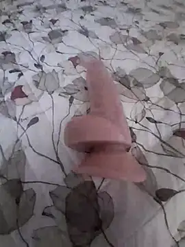 gattosilvestro1974 online show from October 20, 12:53 pm