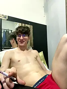 Snapshot of HeiRique chatting on October 21, 3:53 am HeiRique online show from October 21, 3:53 am