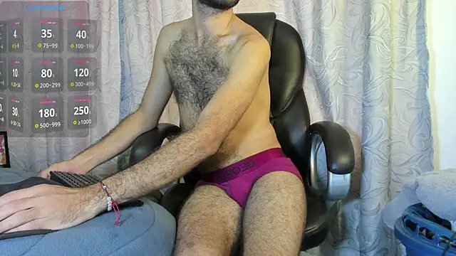 juan hairy online show from November 4, 6:31 pm