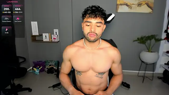 JordanRossie online show from March 23, 2:39 am