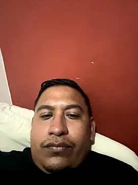 Snapshot of dannybs05 chatting on October 1, 6:06 am dannybs05 online show from October 1, 6:06 am