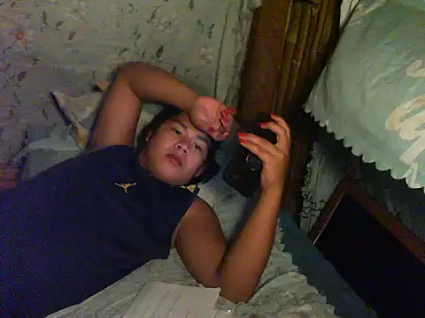 Huntrix2025 online show from October 13, 12:11 pm