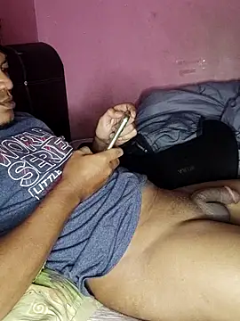 Snapshot of Zarul98 chatting on September 25, 12:42 am Zarul98 online show from September 25, 12:42 am