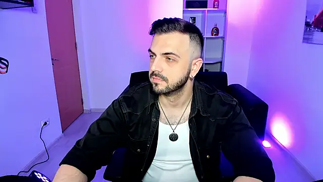 Jace Thorne online show from November 19, 5:29 am