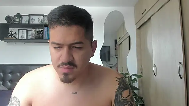 Arnolwilliams online show from October 7, 3:05 pm