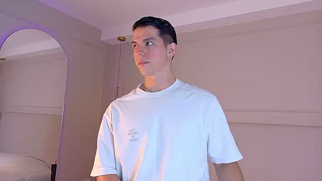 ZaneDawson online show from October 24, 4:14 am