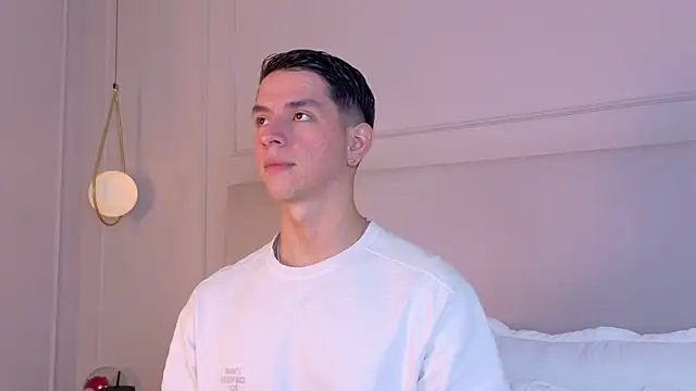 ZaneDawson online show from December 2, 4:15 am