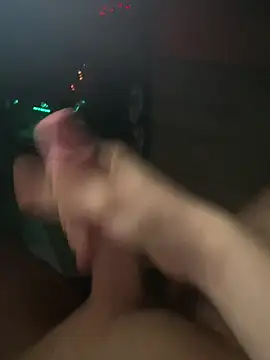 jstntz online show from April 3, 9:55 pm