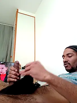 Snapshot of Mikaaa97 chatting on October 27, 12:29 pm Mikaaa97 online show from October 27, 12:29 pm