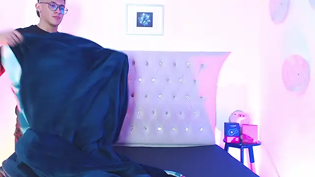 SalvadorFit online show from November 21, 8:41 pm