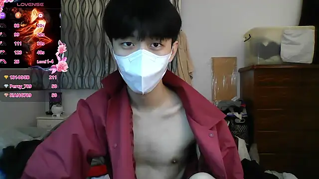 kai101010 online show from February 7, 2:56 pm