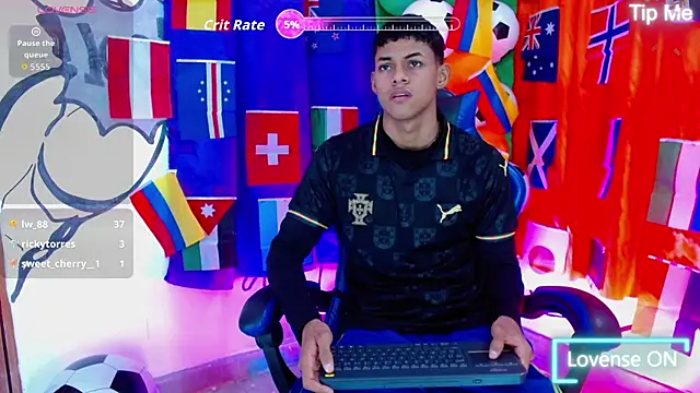 deivid bigcock1 online show from June 25, 1:52 am
