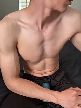 gymratforyouu online show from June 17, 7:15 pm