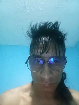 Crazygrillo69 online show from June 5, 11:54 pm