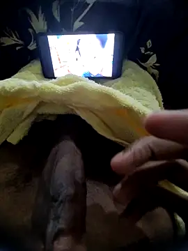 crish09 online show from March 29, 6:13 am