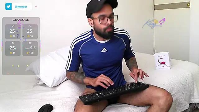 htrebor87 online show from February 10, 5:50 pm