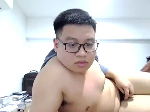 loveninja online show from December 16, 1:29 pm