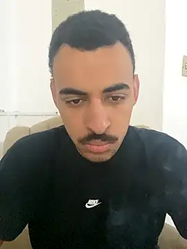 Eduardosexy00091 online show from September 30, 3:23 am