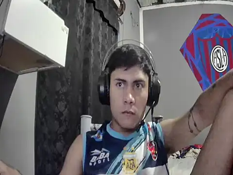 Miguel19971 online show from October 15, 6:43 am