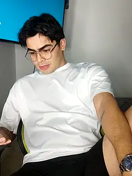 Mason grey online show from October 9, 2:05 am