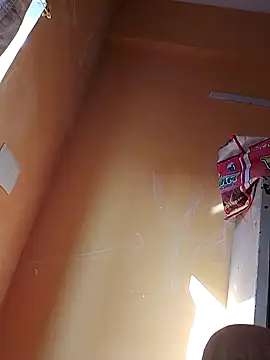 Sumitx007 online show from December 14, 10:00 am