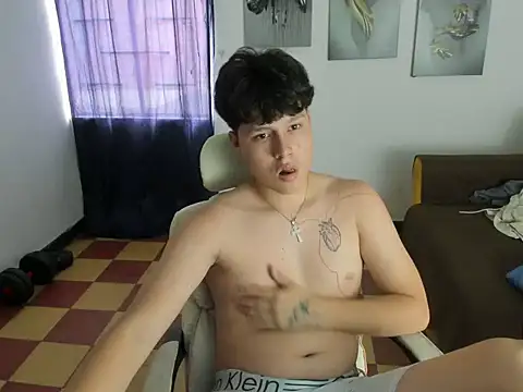 daniel leon online show from May 26, 6:37 pm
